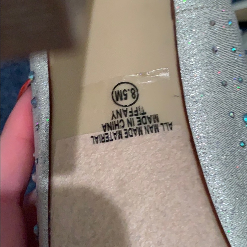 Silver Rhinestone heels - Picture 4 of 6